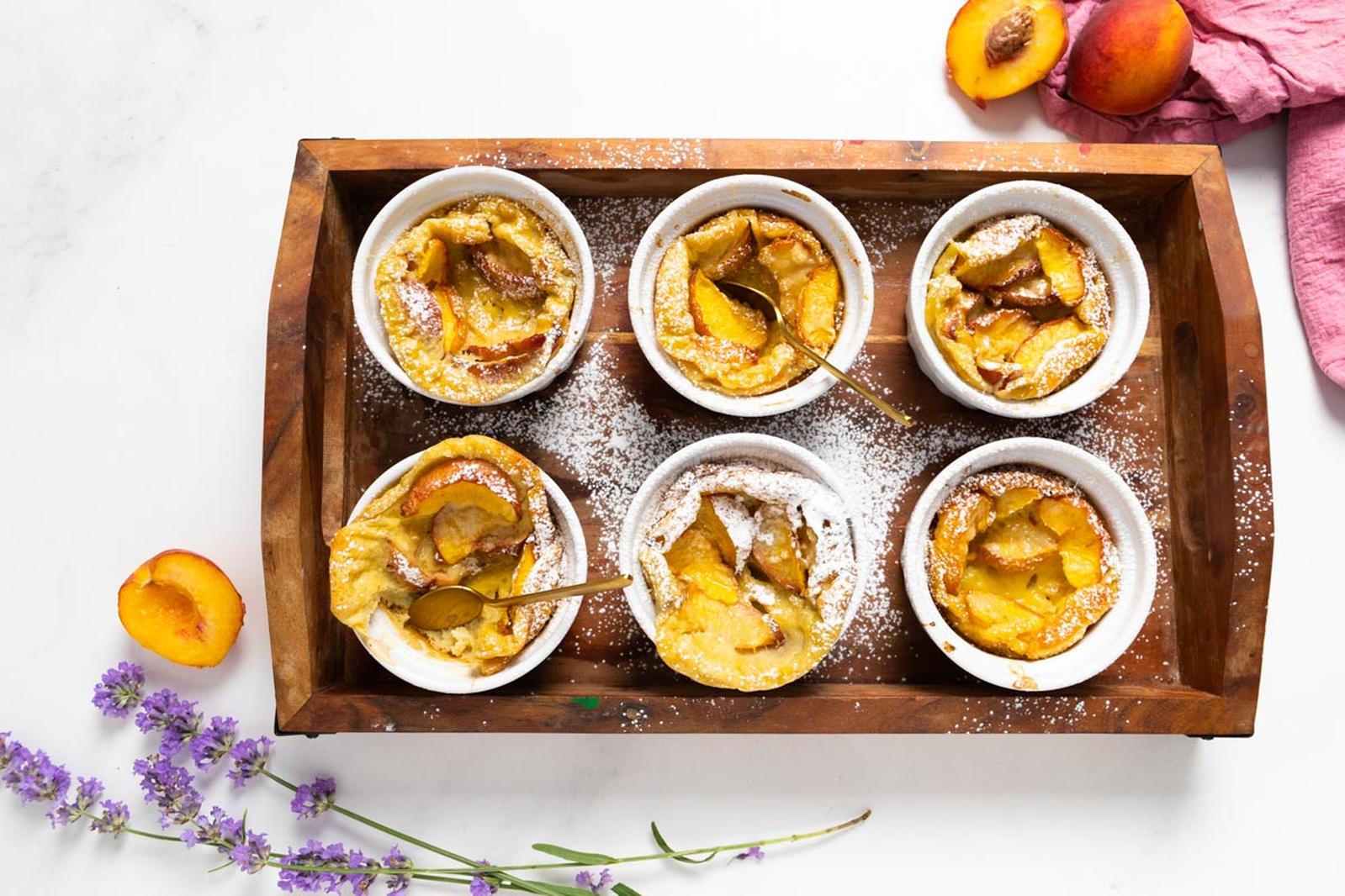 Clafoutis Aux Peches Au Sirop Et Poudre D'amande Clafoutis aux pêches